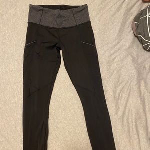 Lululemon leggings size 6